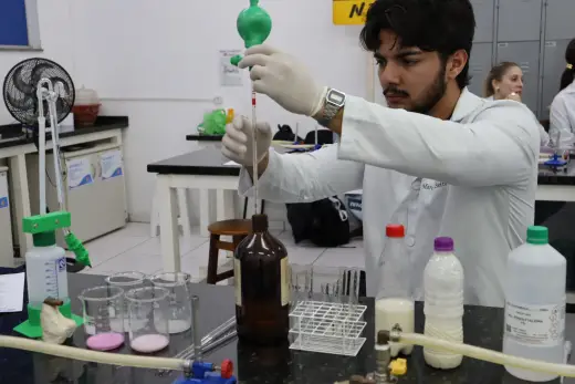 Laboratórios